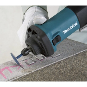 Makita GD0602