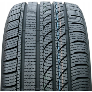 Tracmax Ice Plus S210 215/50 R17 95V