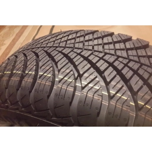 Goodyear Vector 4Seasons Gen-2 225/45 R17 91V