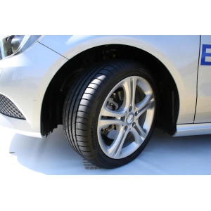 Goodyear EfficientGrip Performance 205/55 R17 91V