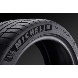 Michelin Pilot Sport 4 S