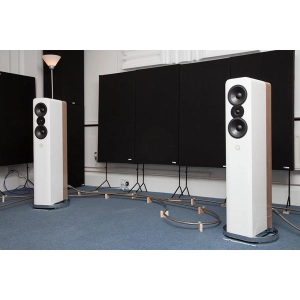 Q Acoustics Concept 500