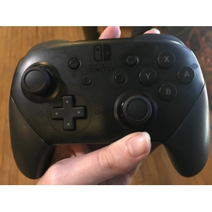 Nintendo Switch Pro Controller