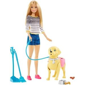 Muñeca Barbie Walk and Potty Pup DWJ68