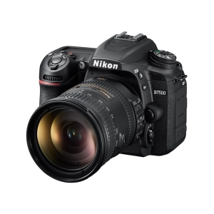 Nikon D7500 kit 18-140