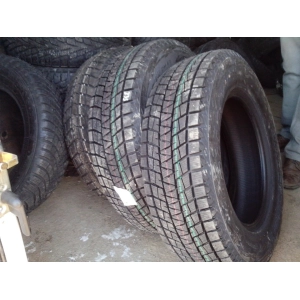 Bridgestone Blizzak DM-V1 255/60 R17 106R