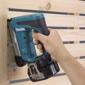 Makita ST113DZ