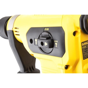 DeWALT D25481K