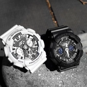 Casio G-Shock GMA-S120MF-1A