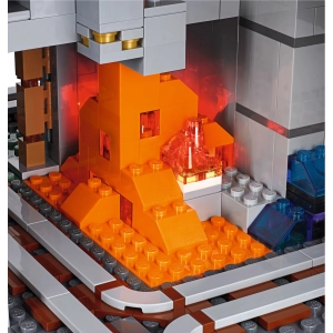 Lego The Mountain Cave 21137