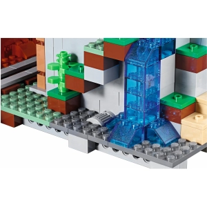 Lego The Mountain Cave 21137