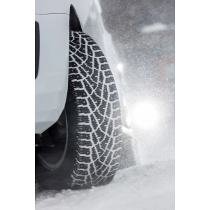 Nokian Hakkapeliitta C3 205/70 R15C 104R