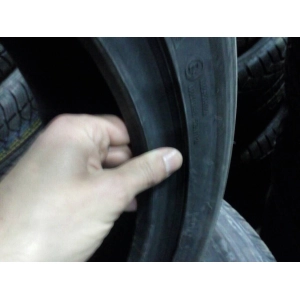 Gripmax Status Pro Winter 215/45 R18 93V