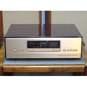 Accuphase