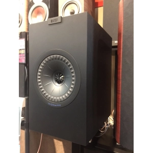 KEF Q150