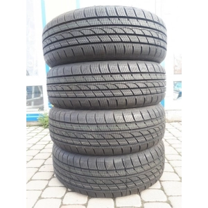 Tracmax Ice Plus S220 215/65 R16 98H