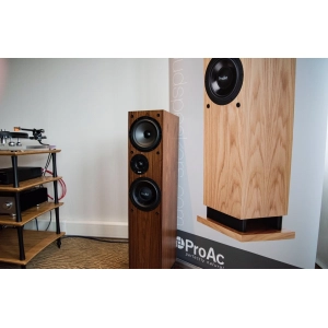 ProAc Response DT8