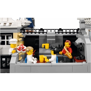 Lego Assembly Square 10255