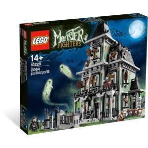 Lego Haunted House 10228