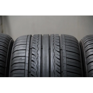 Kumho Solus KH17 215/50 R17 91V