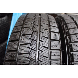 Kumho WinterCraft Ice Wi61