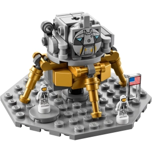 Lego NASA Apollo Saturn V 21309