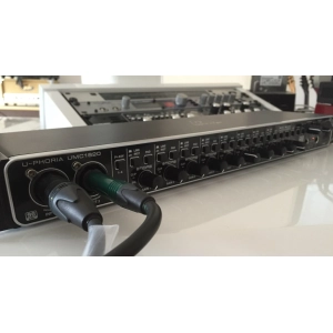 Behringer U-PHORIA UMC1820