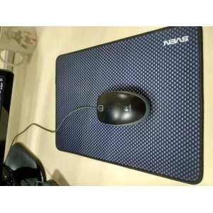 Logitech B100