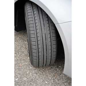 Yokohama BluEarth-Es ES32 175/65 R14 82T