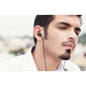 Xiaomi Mi Noise Cancelling Earphones