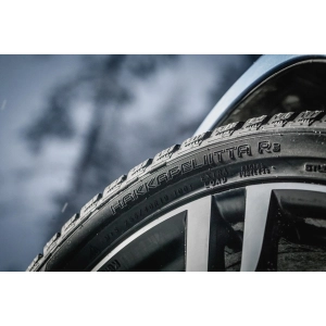 Nokian Hakkapeliitta R3 195/55 R15 89R