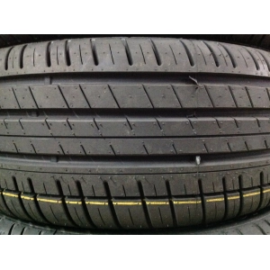 Profil Aqua Race Plus 215/60 R16 95V