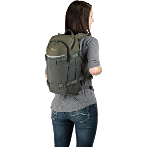 Lowepro Flipside Trek BP 250 AW