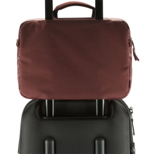 Incase City Brief Bag 15