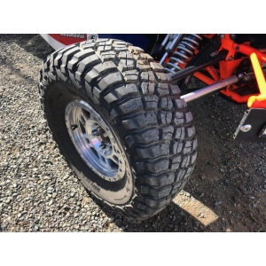 BF Goodrich Mud-Terrain T/A KM3 235/85 R16 120Q