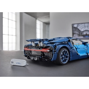 Lego Bugatti Chiron 42083