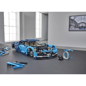 Lego Bugatti Chiron 42083