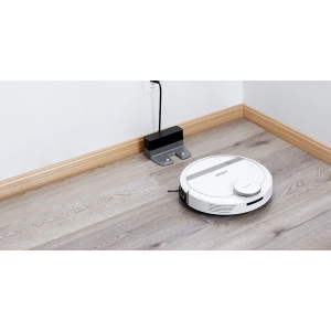 ECOVACS DeeBot 900