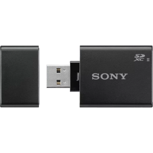 Lector de tarjetas / USB-hub Sony UHS-II SD Memory Card Reader