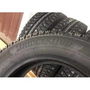 Bridgestone Ice Cruiser 7000S 185/65 R15 88T