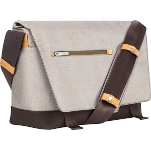 Moshi Aerio Messenger Bag 15