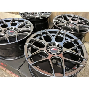 Japan Racing JR18 7x17/5x100 ET40 DIA73,1