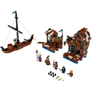 Constructor Lego Lake-Town Chase 79013