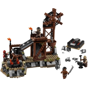 Constructor Lego The Orc Forge 9476