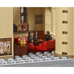 Lego Hogwarts Castle 71043