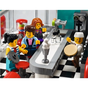 Lego Downtown Diner 10260