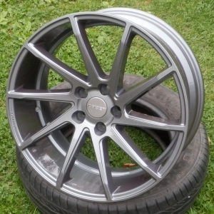 Arbet 3 8,5x18/5x112 ET35 DIA66,6