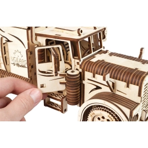 UGears Heavy Boy Truck VM-03