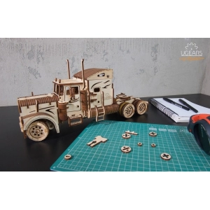 UGears Heavy Boy Truck VM-03