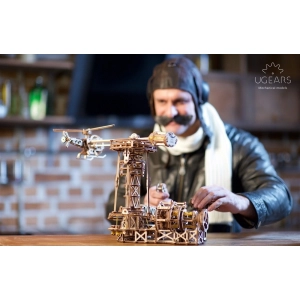 UGears Aviator